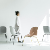 北欧简约现代甲壳虫椅餐厅布艺皮休闲椅子创意办公铁艺网红餐椅