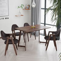 北欧餐桌椅组合小户型家用桌子长方形餐桌现代简约咖啡厅洽谈桌椅