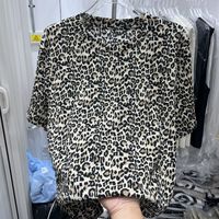 豹纹圆领短袖T恤女欧洲站2023新款欧货女装设计感垫肩宽松上衣潮
