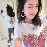 林希家 春夏新款韩国爱心形花朵花束鹦鹉印花圆领纯棉短袖T恤女