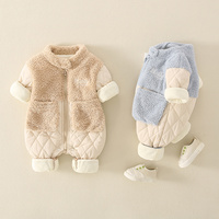 婴儿秋冬装连体衣新生儿宝宝加绒保暖外出哈衣幼儿满月薄棉服外套