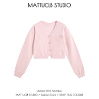 MATTUCLB 粉色短款毛衣女秋季韩系甜美奶甜爱心蝴蝶结小个子上衣