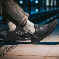 adidas阿迪达斯男鞋Ultra Boost 2020爆米花透气减震跑步鞋EF1043