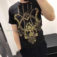 男T恤 范思哲棉质 Versace圆领印花短袖 休闲金属图案 黑色特价惠