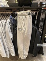 正品Adidas阿迪达斯针织卫裤2022春季男子宽松灰色运动裤HE4341