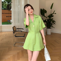Wang Sandro 2022夏新款法式小众牛油果绿色衬衫领西装连体短裤女